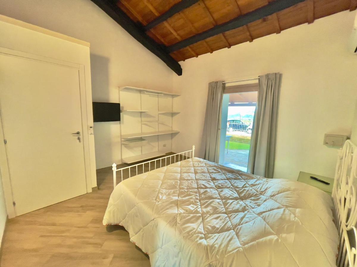 Bed and Breakfast Domu Virginia Castiadas Exteriér fotografie