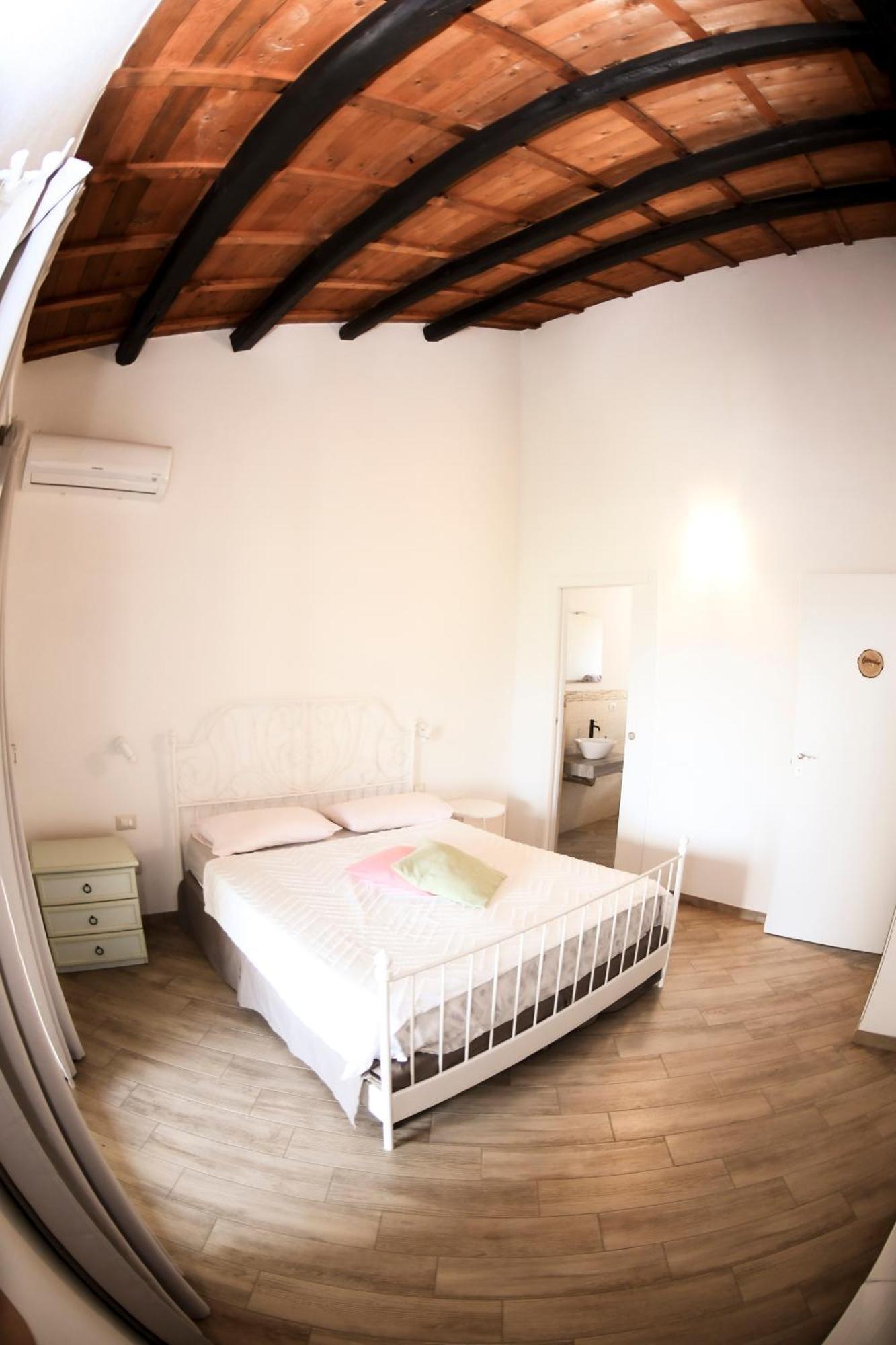 Bed and Breakfast Domu Virginia Castiadas Exteriér fotografie